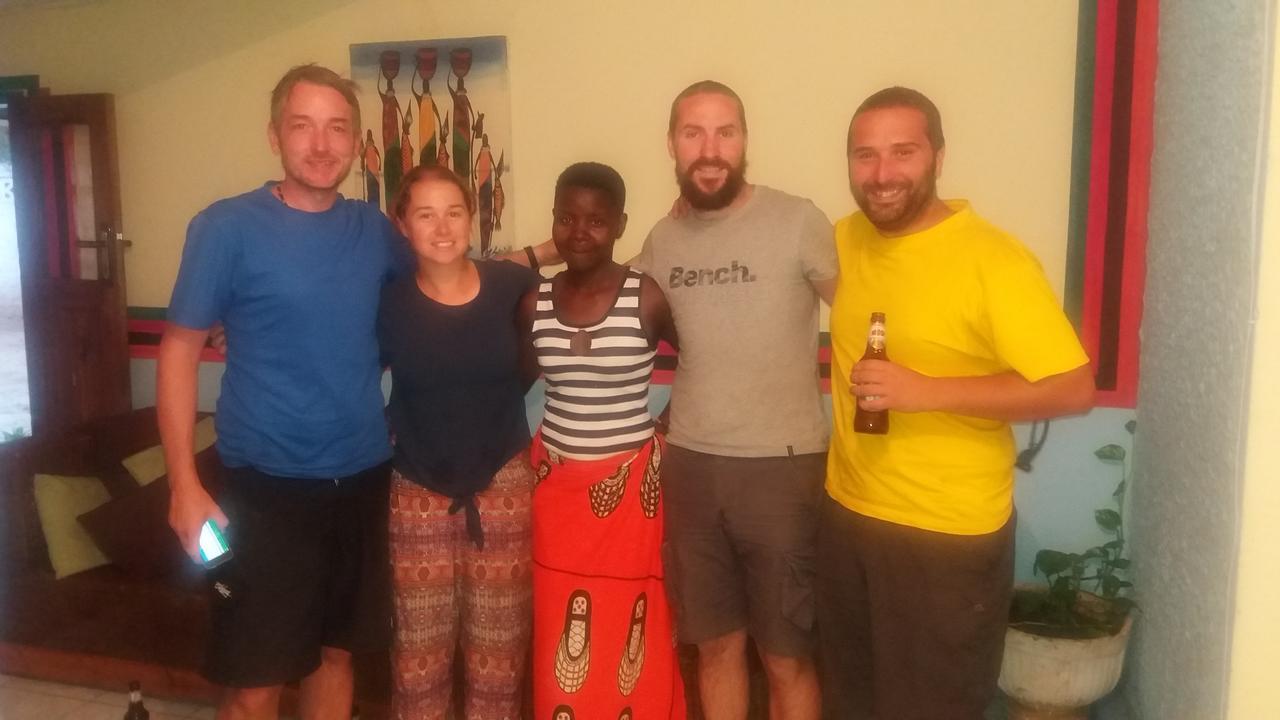 Albergue Kumunzi Backpackers Lusaka Exterior foto