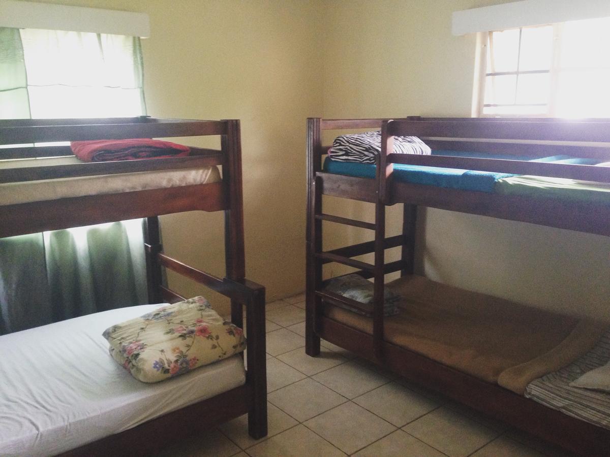 Albergue Kumunzi Backpackers Lusaka Exterior foto